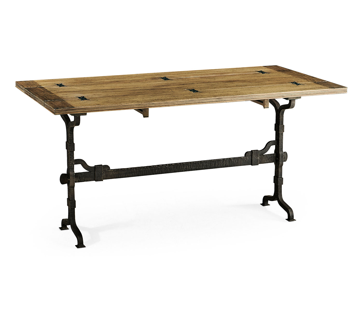 Casual Hunt Table