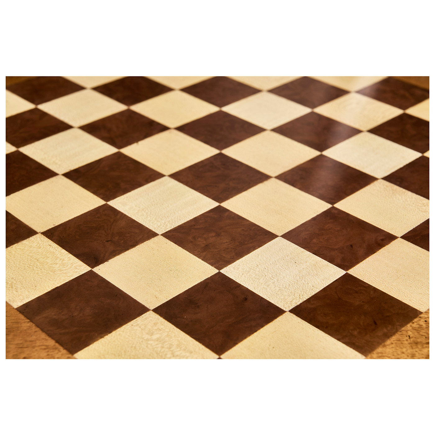 Square games table (Walnut)