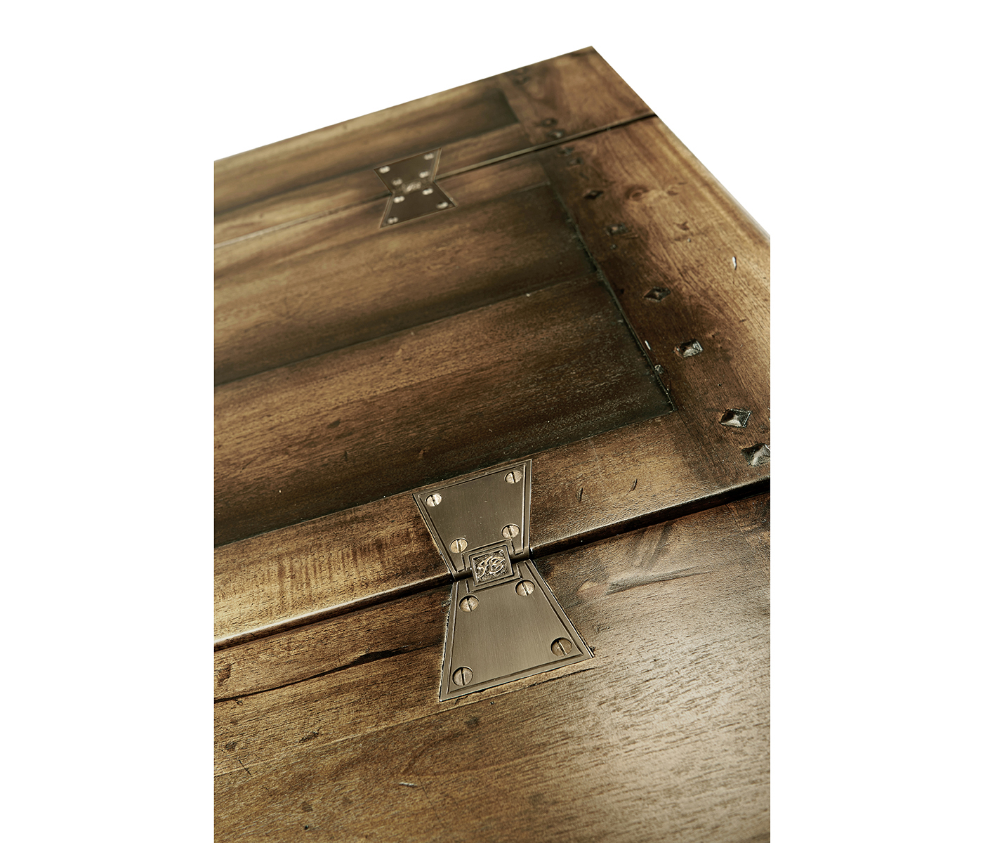 Small Medium Driftwood Hunt Table