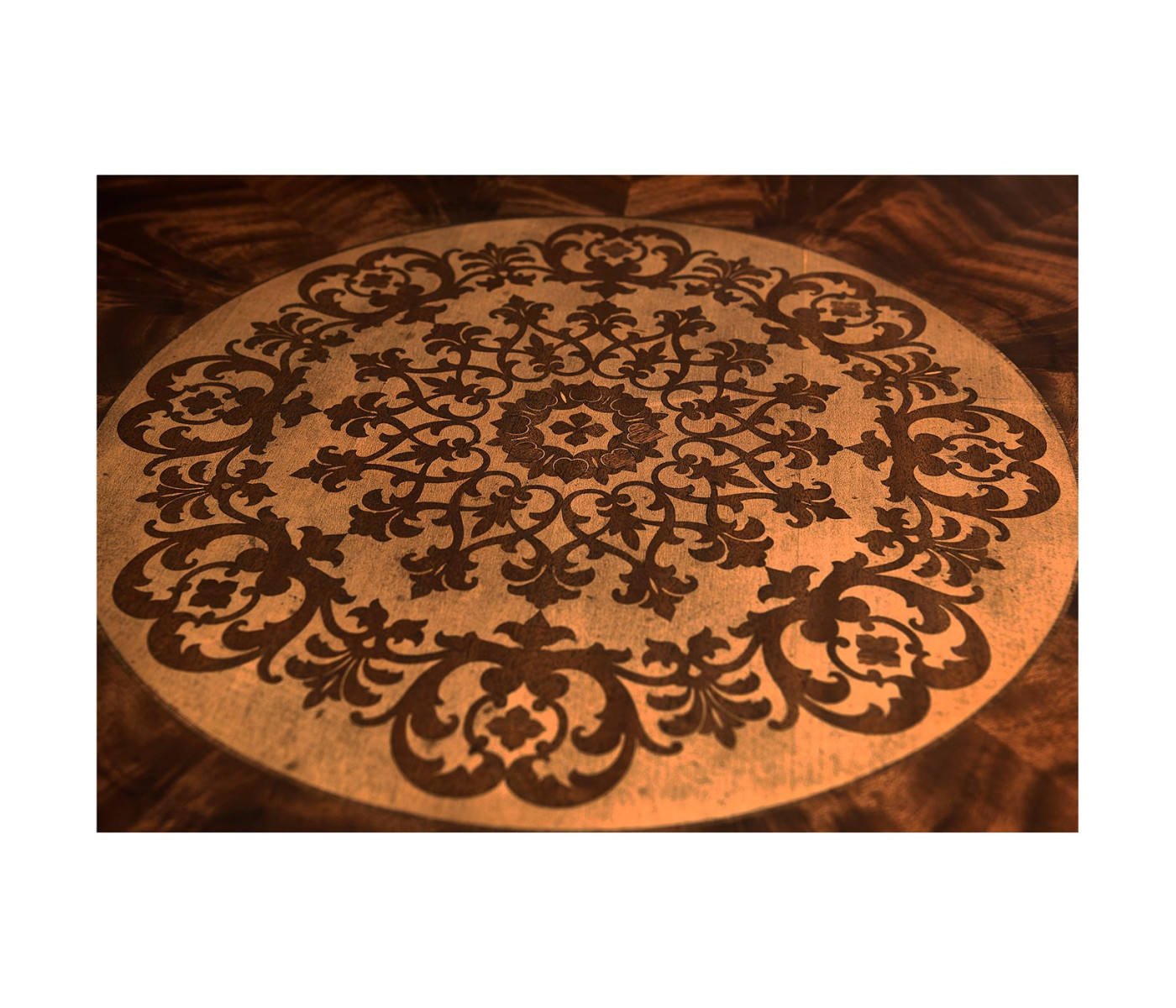 Finely Inlaid Mahogany Centre Table
