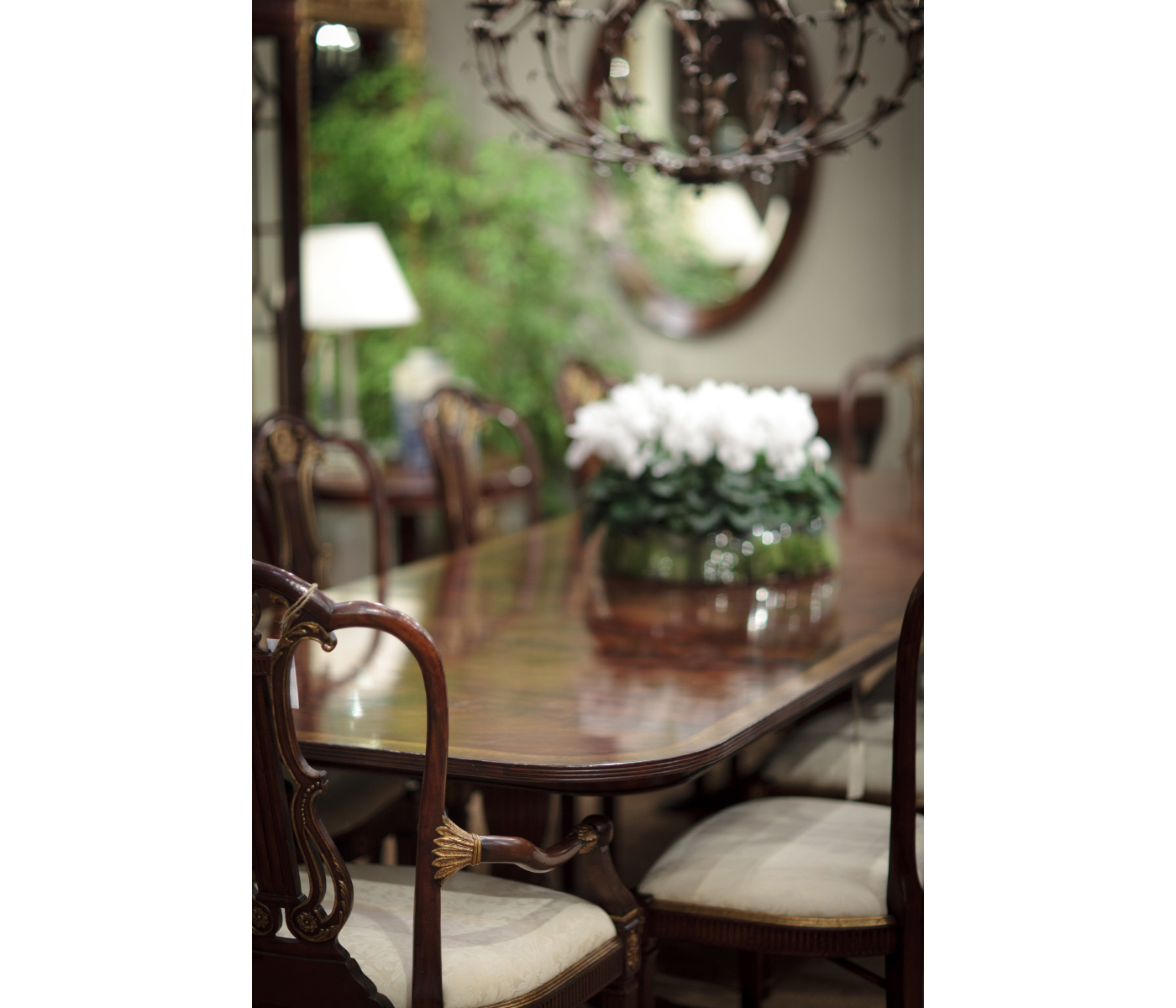 Buckingham Two-Leaf Mahogany Extending Dining Table
