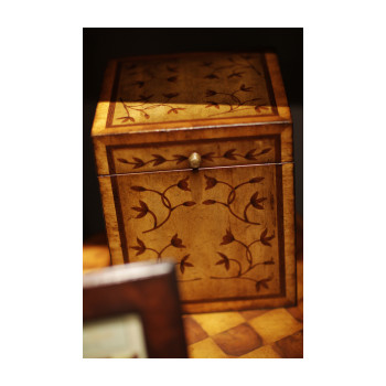 Sheraton Style Square Marquetry Box