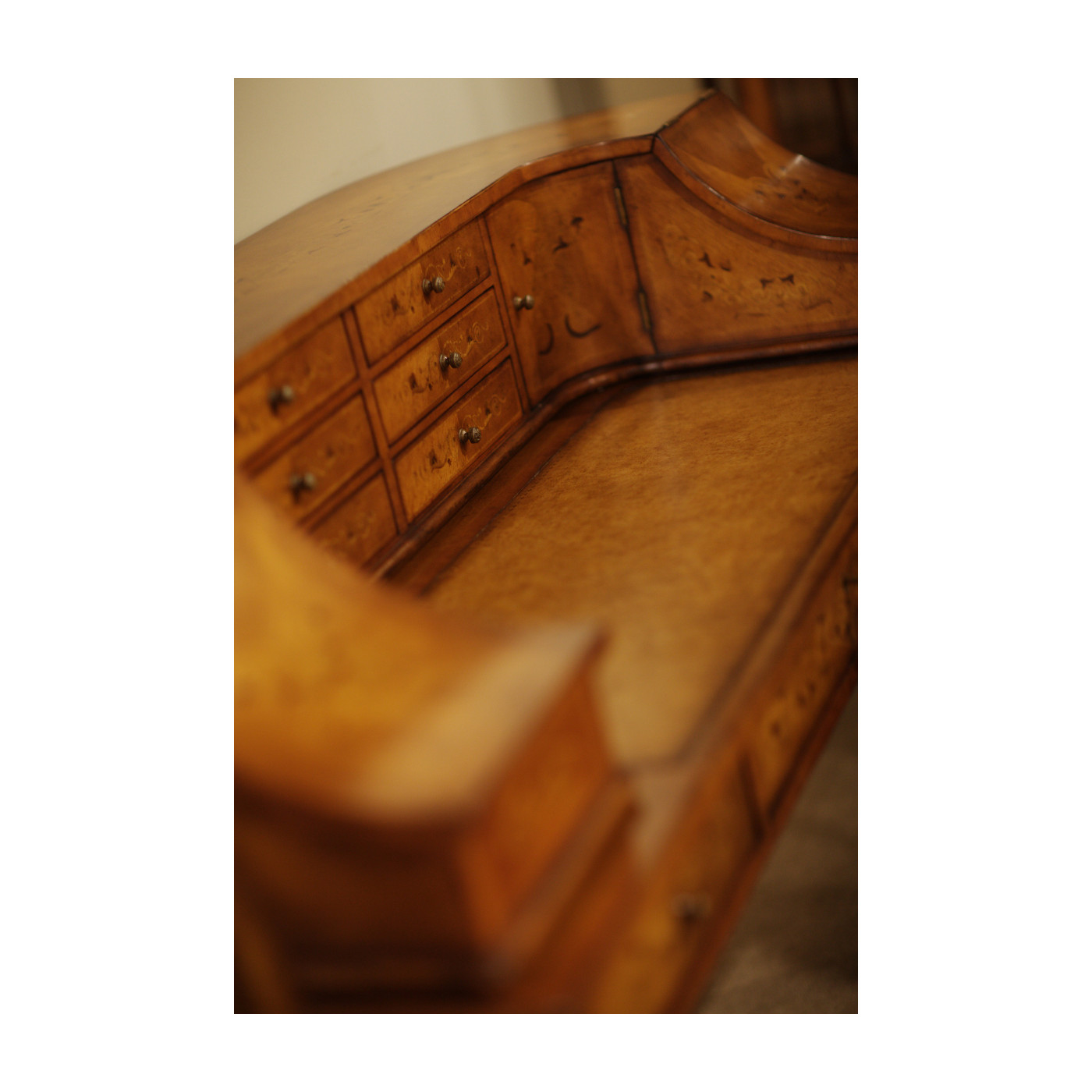 Carlton House Desk