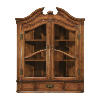 Queen Anne style hanging walnut corner cabinet