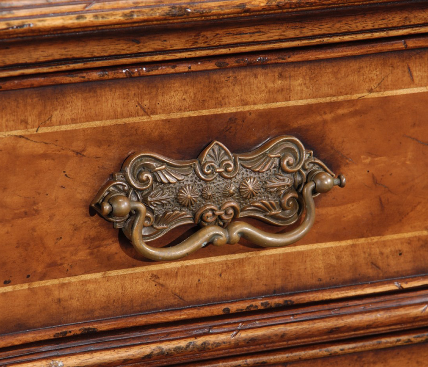 Crotch walnut chest of eight drawers