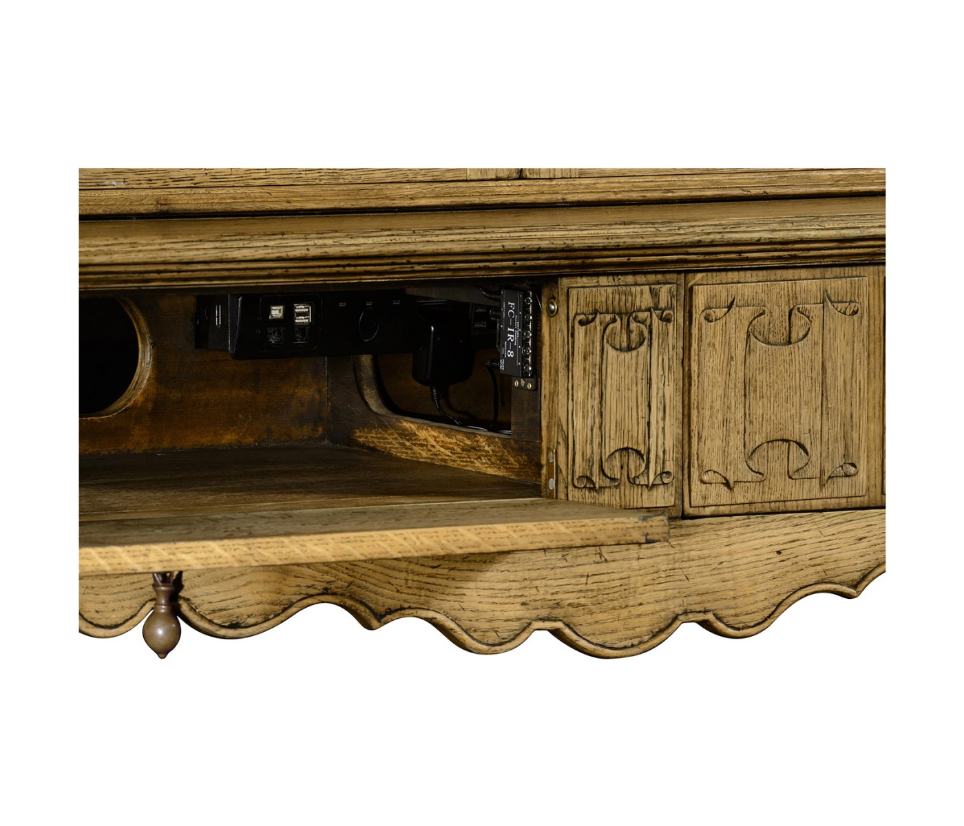 Elizabethan Style Natural Oak TV Cabinet