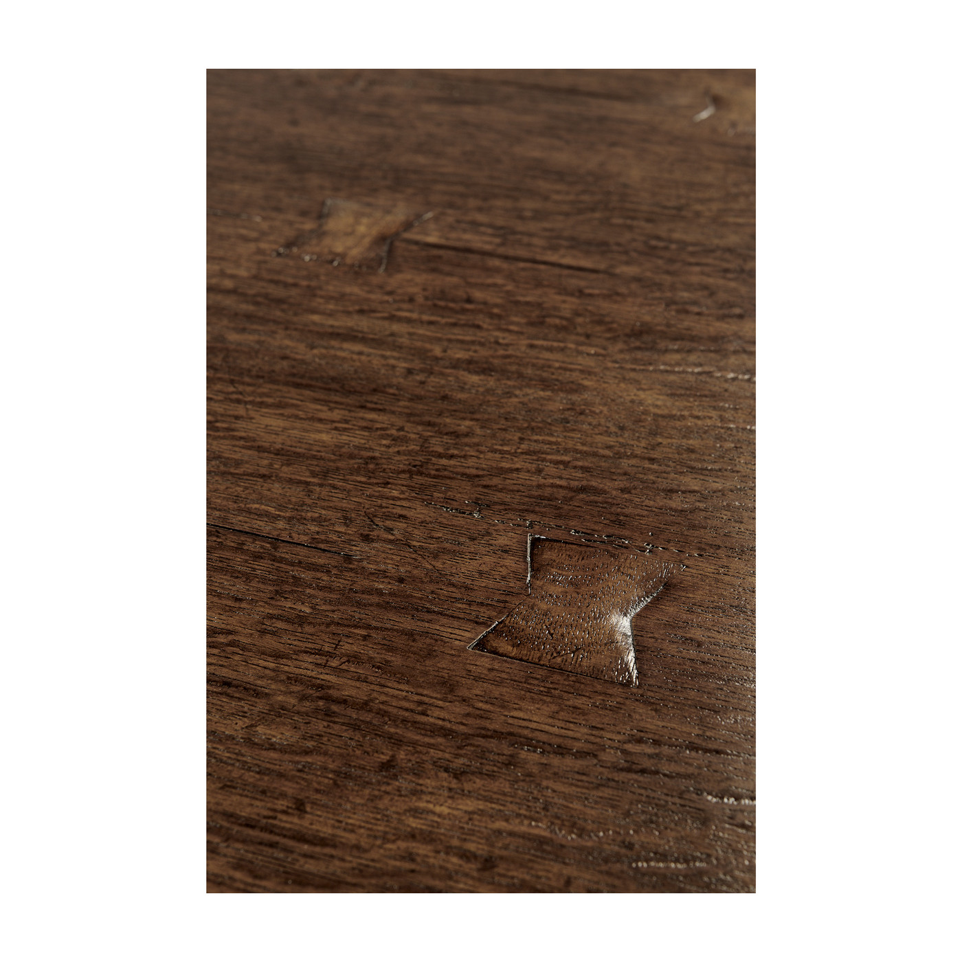 Round Dark Oak Bar Table 36