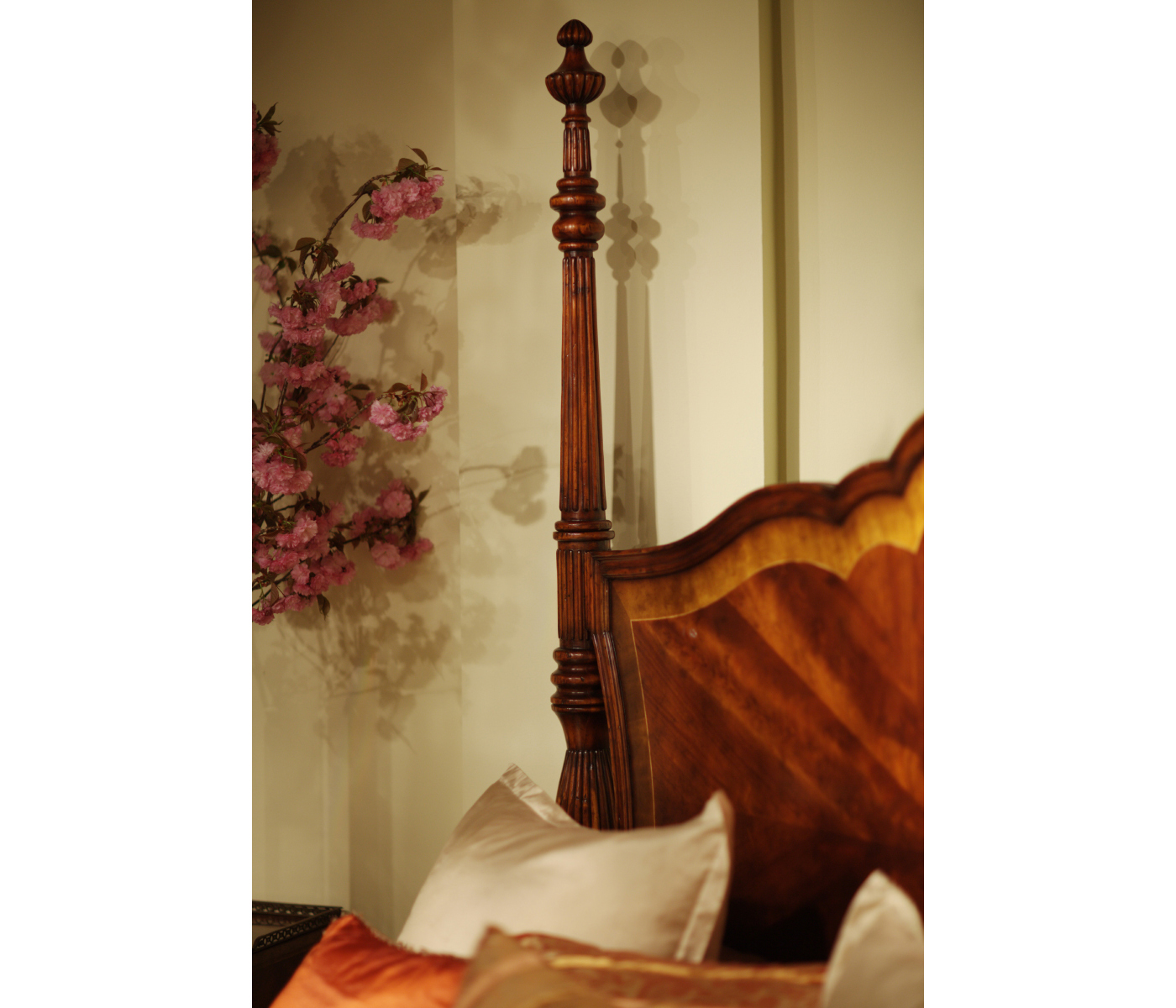 Four Poster Mahogany US King Bed