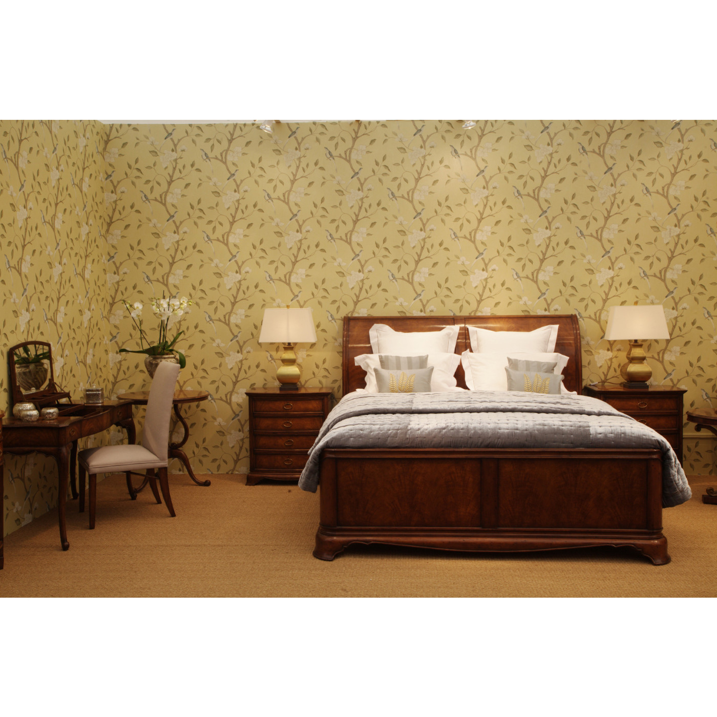 Walnut Sleigh UK Queen Bed