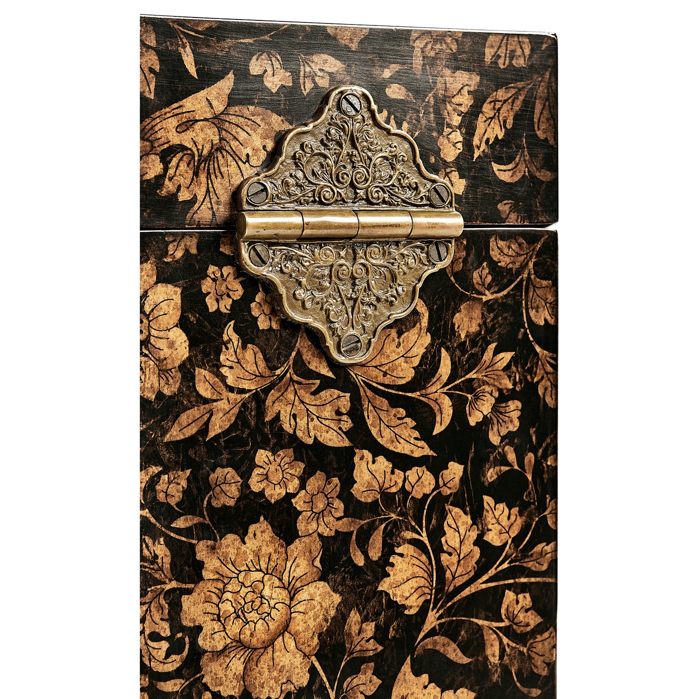 Single Glass Decanter & Black Chinoiserie Case