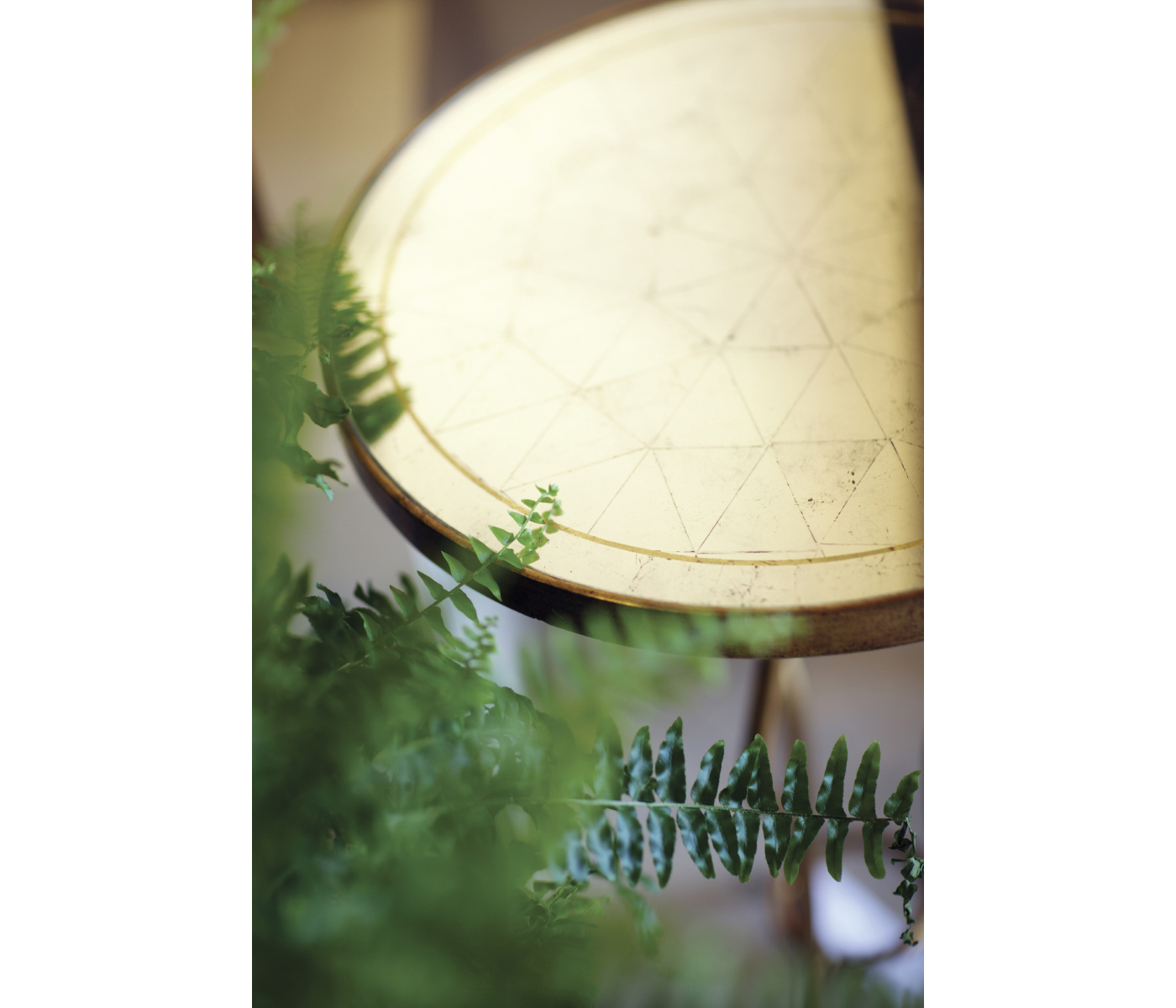 Églomisé & Bronze Iron Round Wine Table