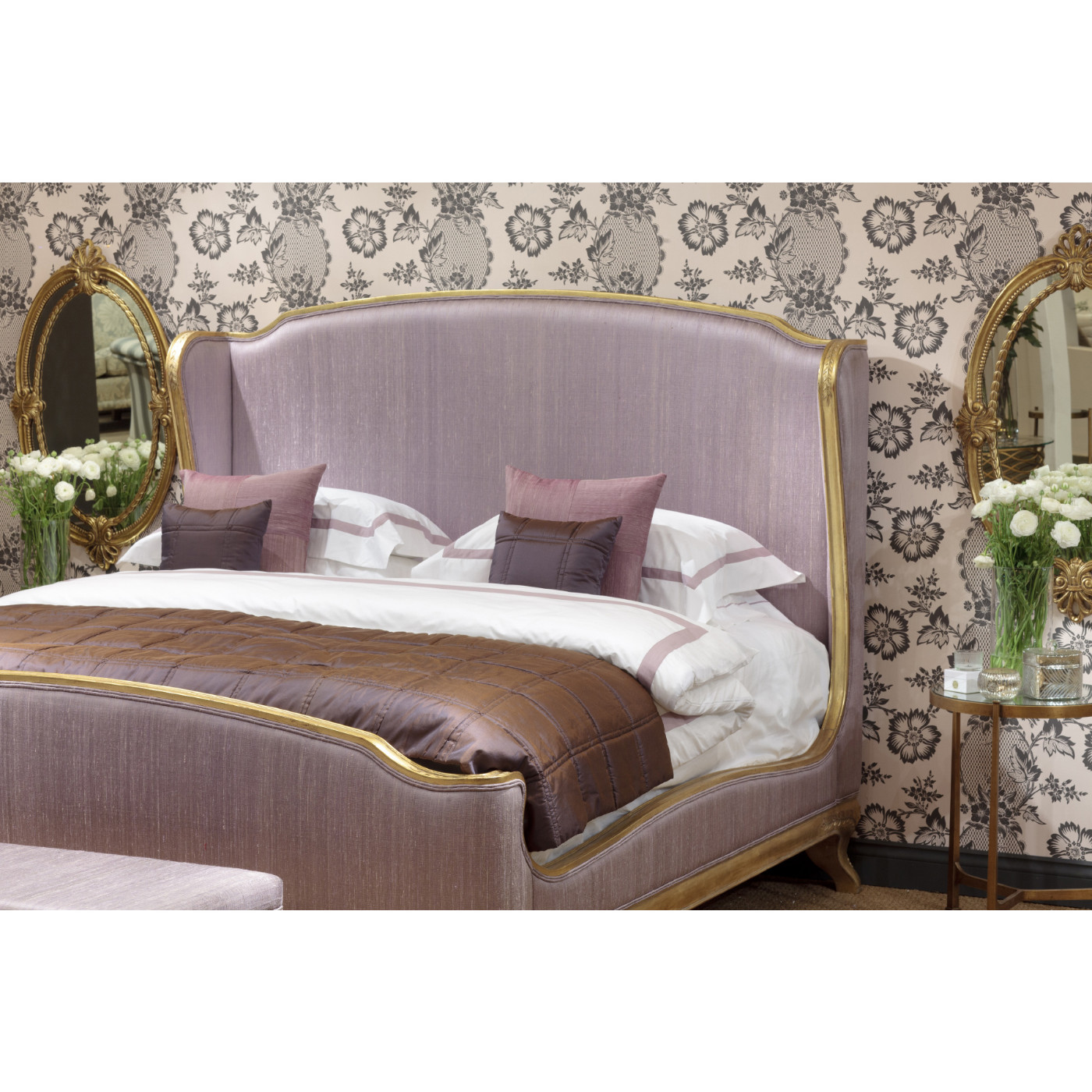 Églomisé & Gilded Iron Medium Lamp Table