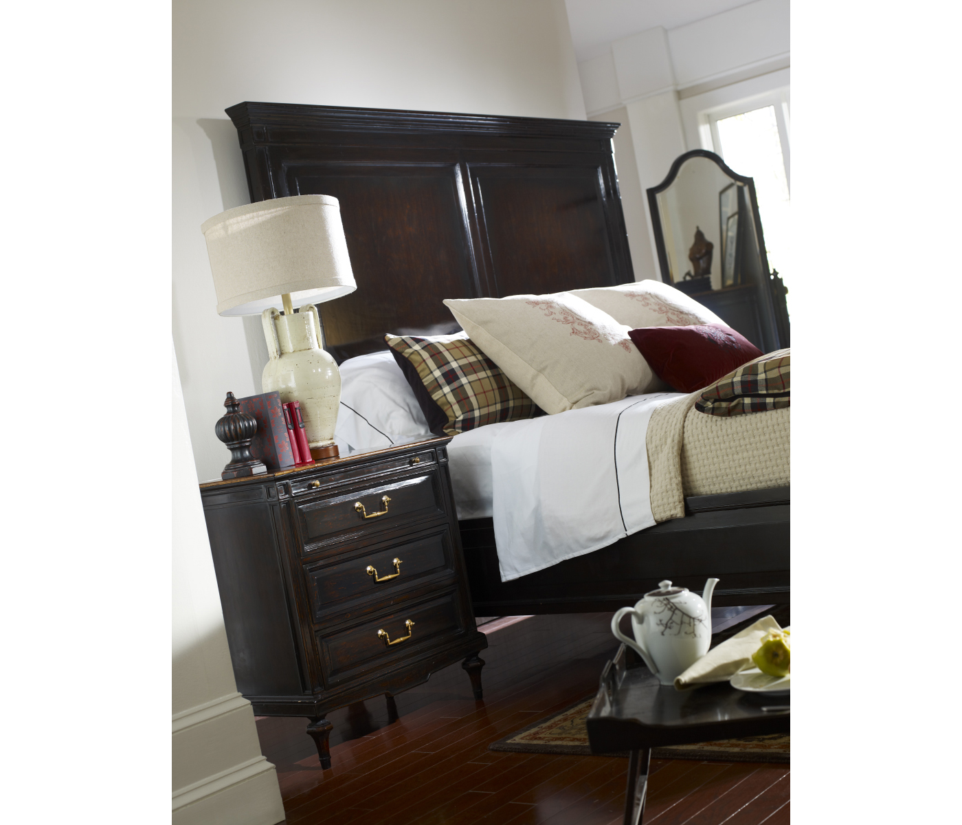 Directoire style bedside chest (Walnut)