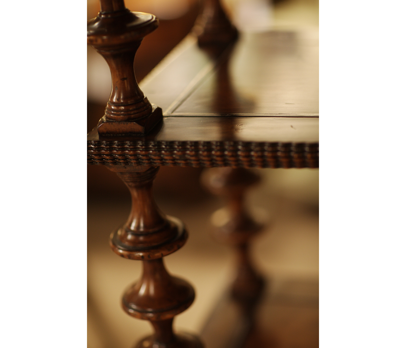 Gadrooned five-tier étagère