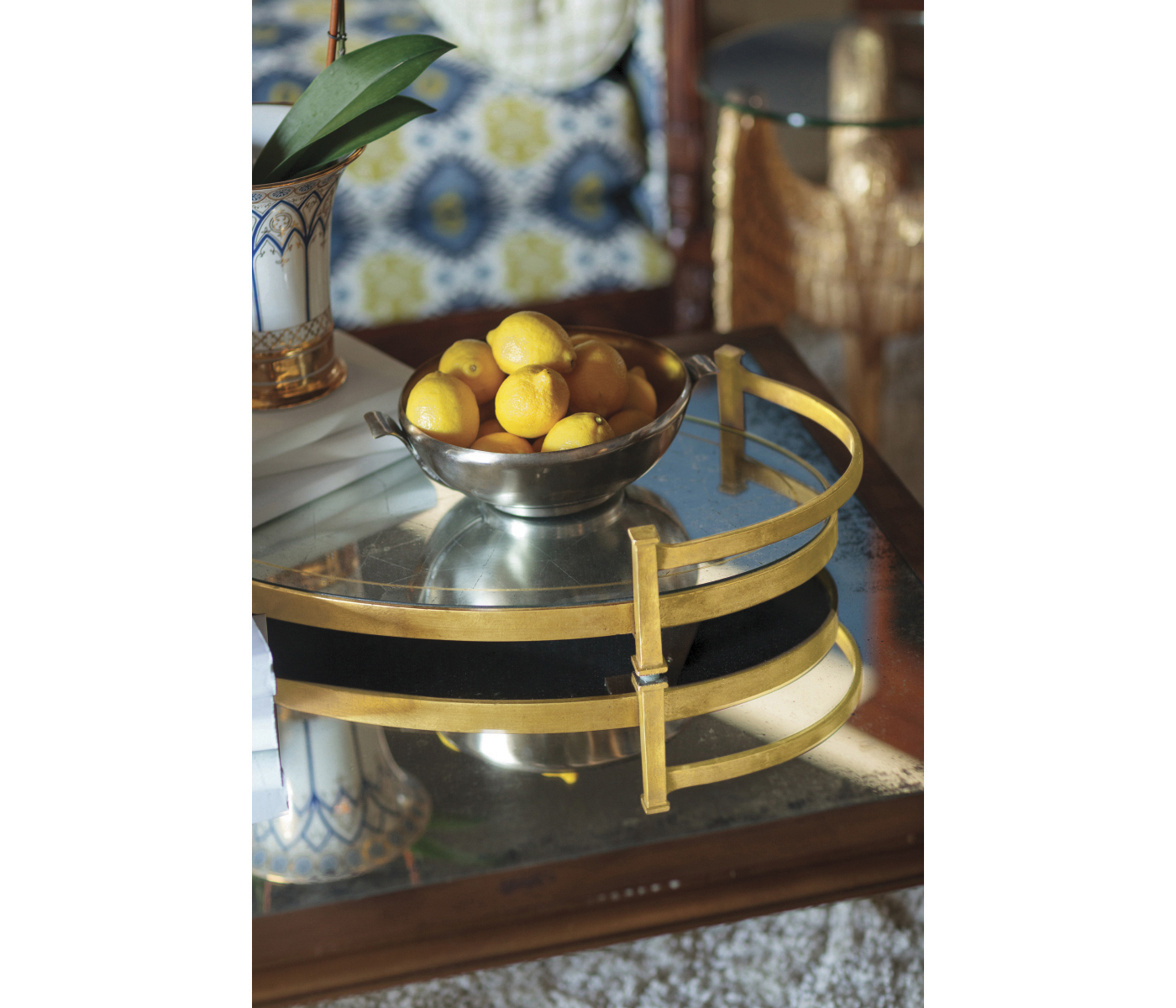 Églomisé & Bronze Iron Oval Tray