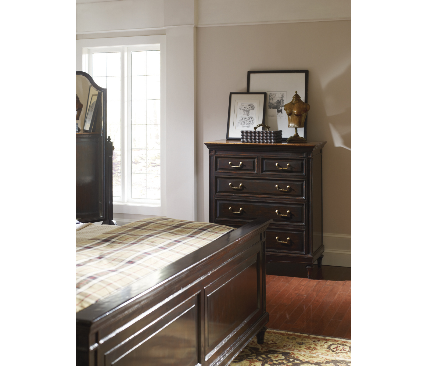 Ebonised US King Bed