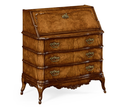 Early Georgian bureau (Walnut)