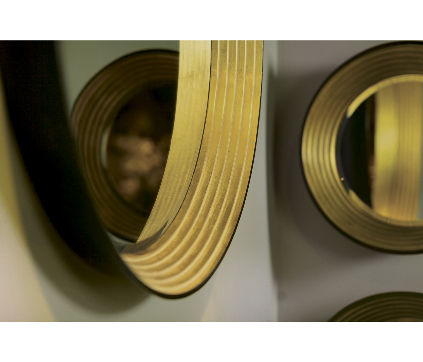 Contemporary Circular Recessed Silver Mirror