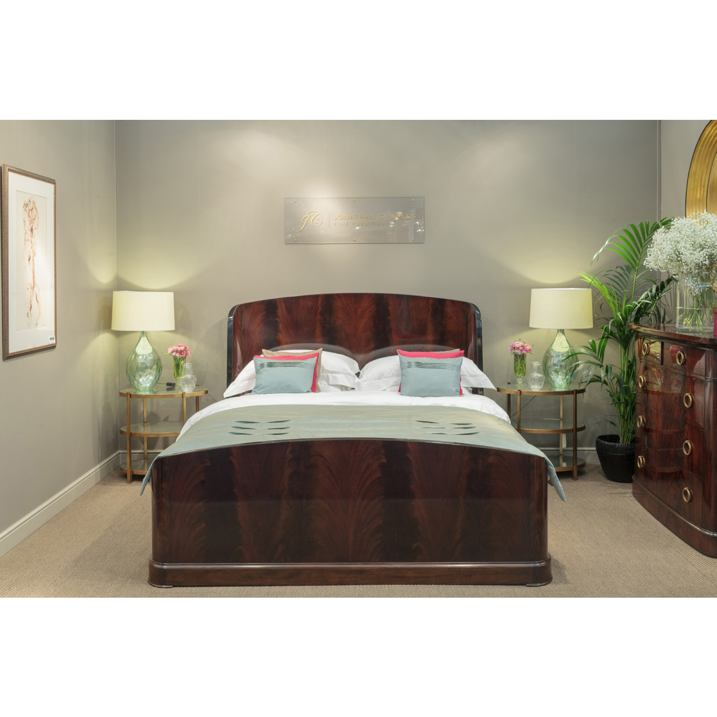 Early Victorian style mahogany chest of drawers