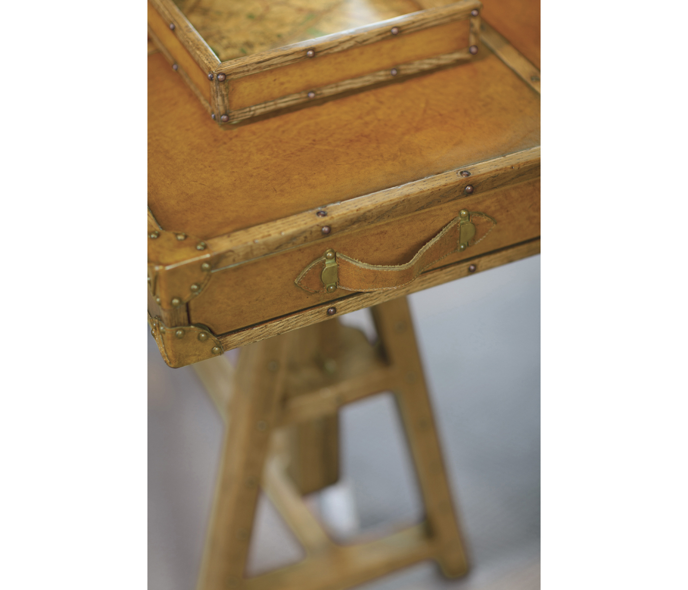 Travel Trunk Style Desk Organiser