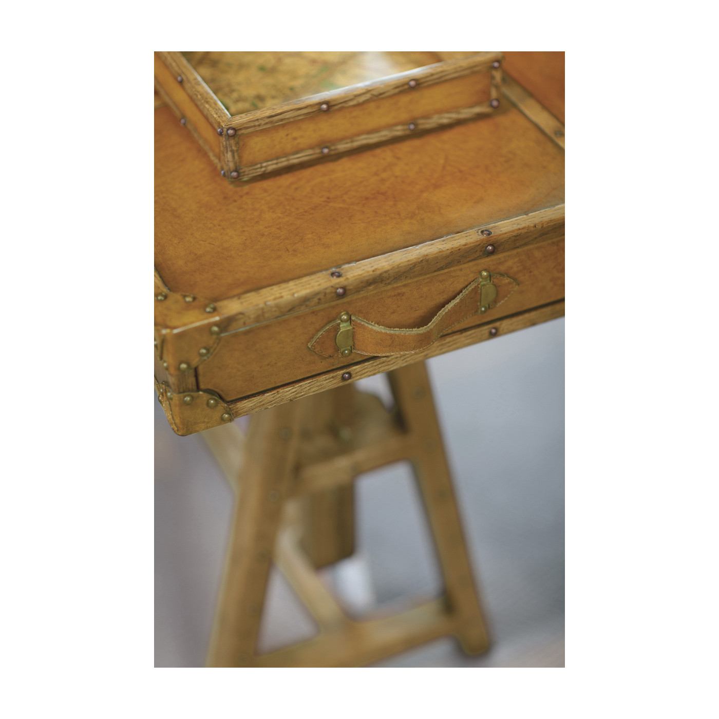 Travel Trunk Style Desk Organiser