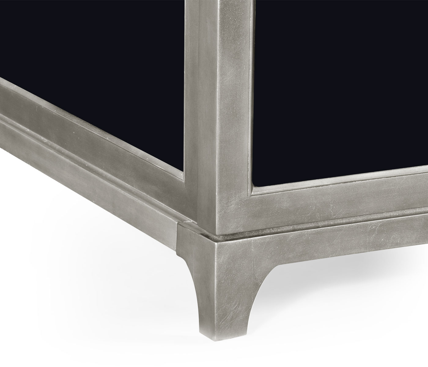 Noir & Silver US Queen Bed