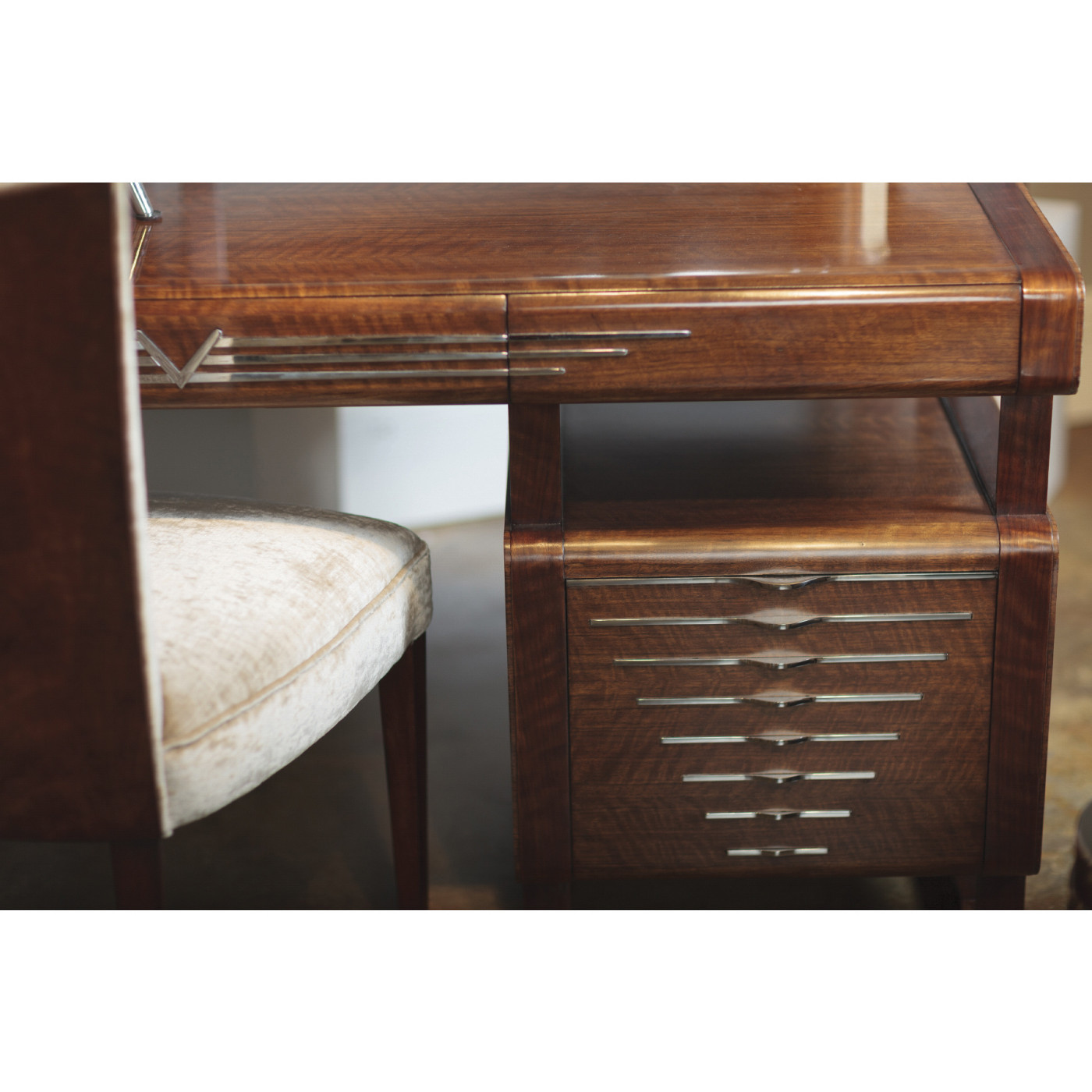 50's Americana Pedestal Desk