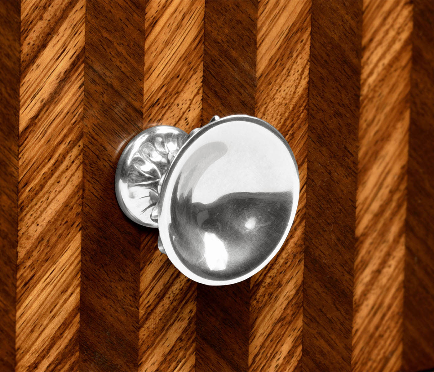 Feather Inlay Hand Carved Standing Mirror