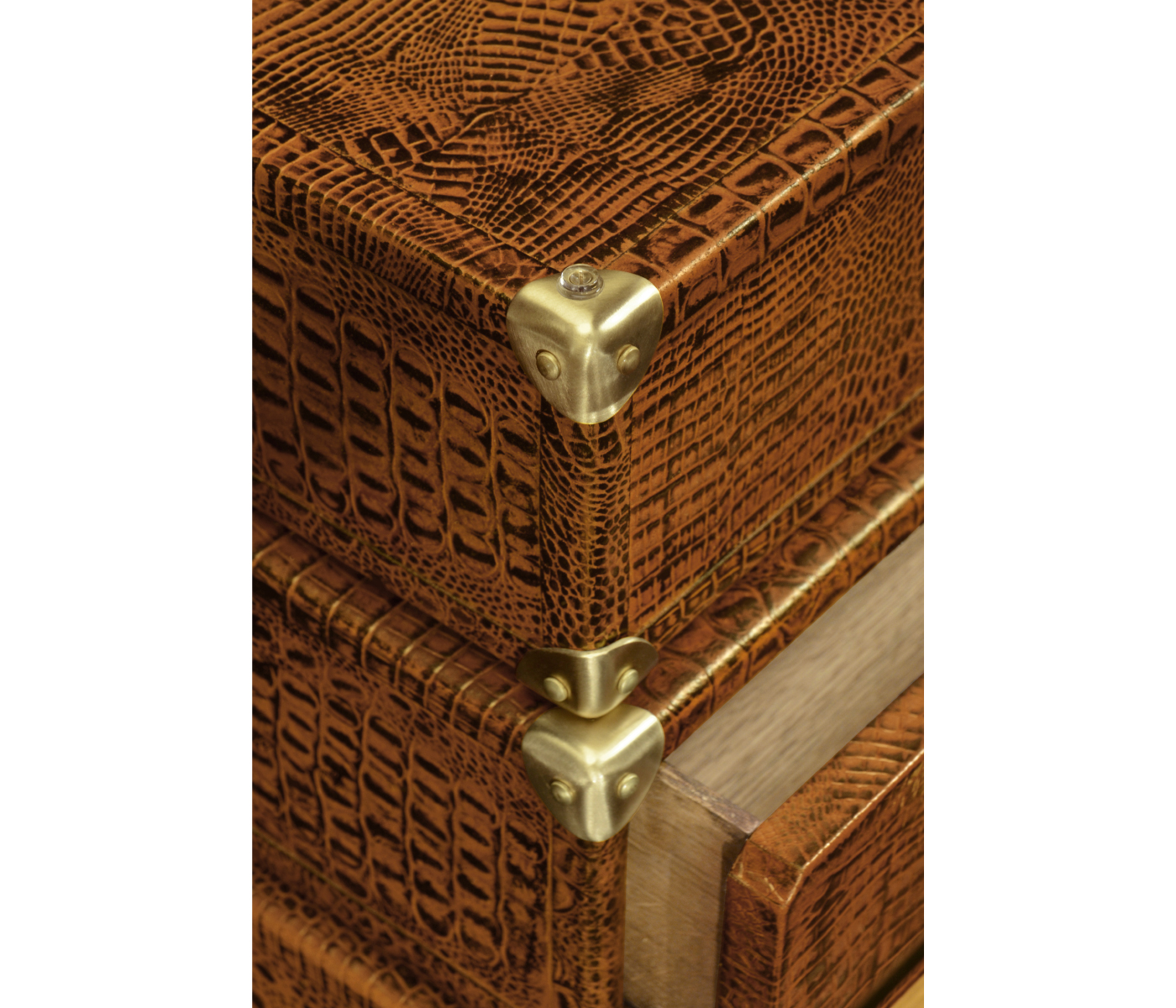 Choc faux Croc valise table