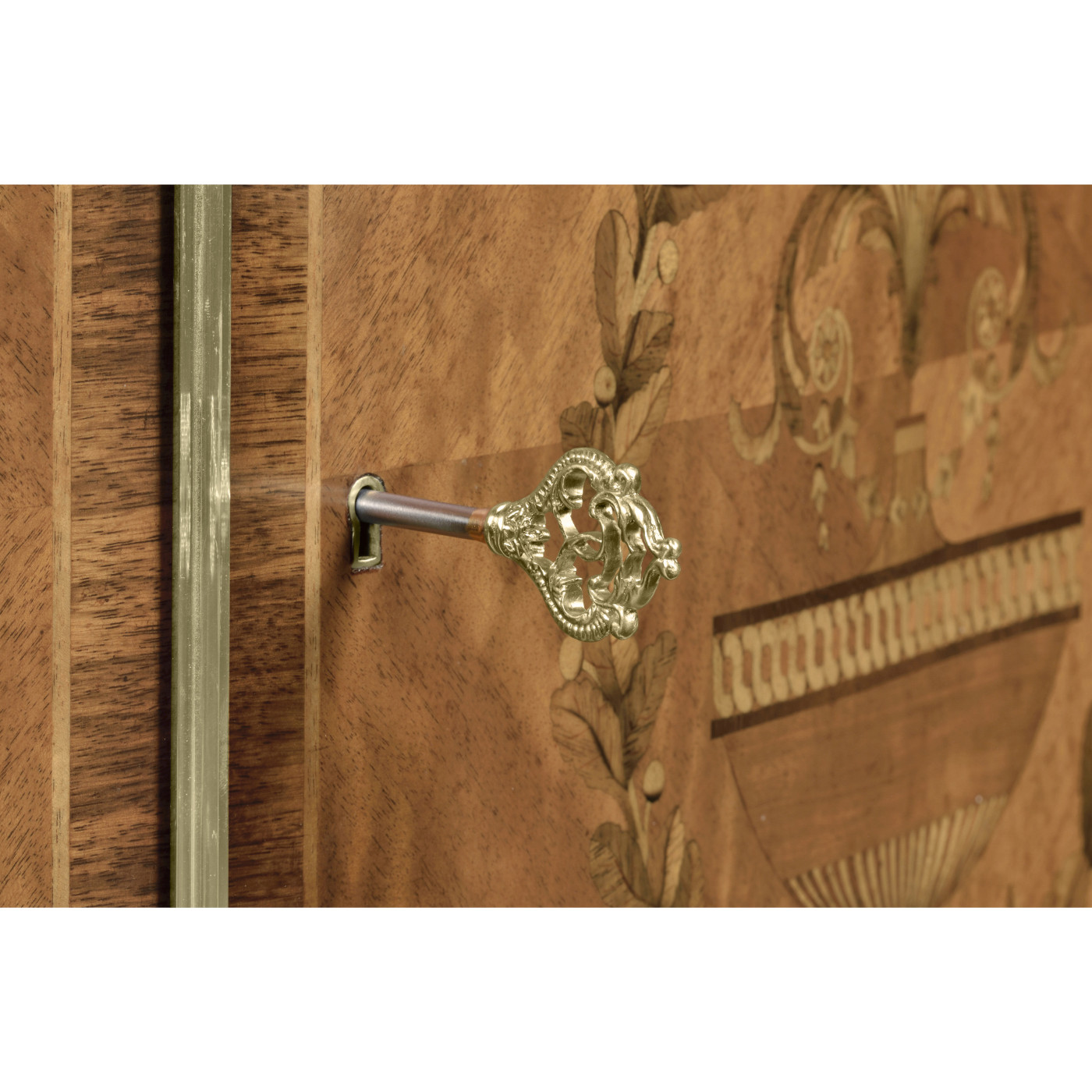 Chippendale Style Inlaid Cabinet Chest of Drawers