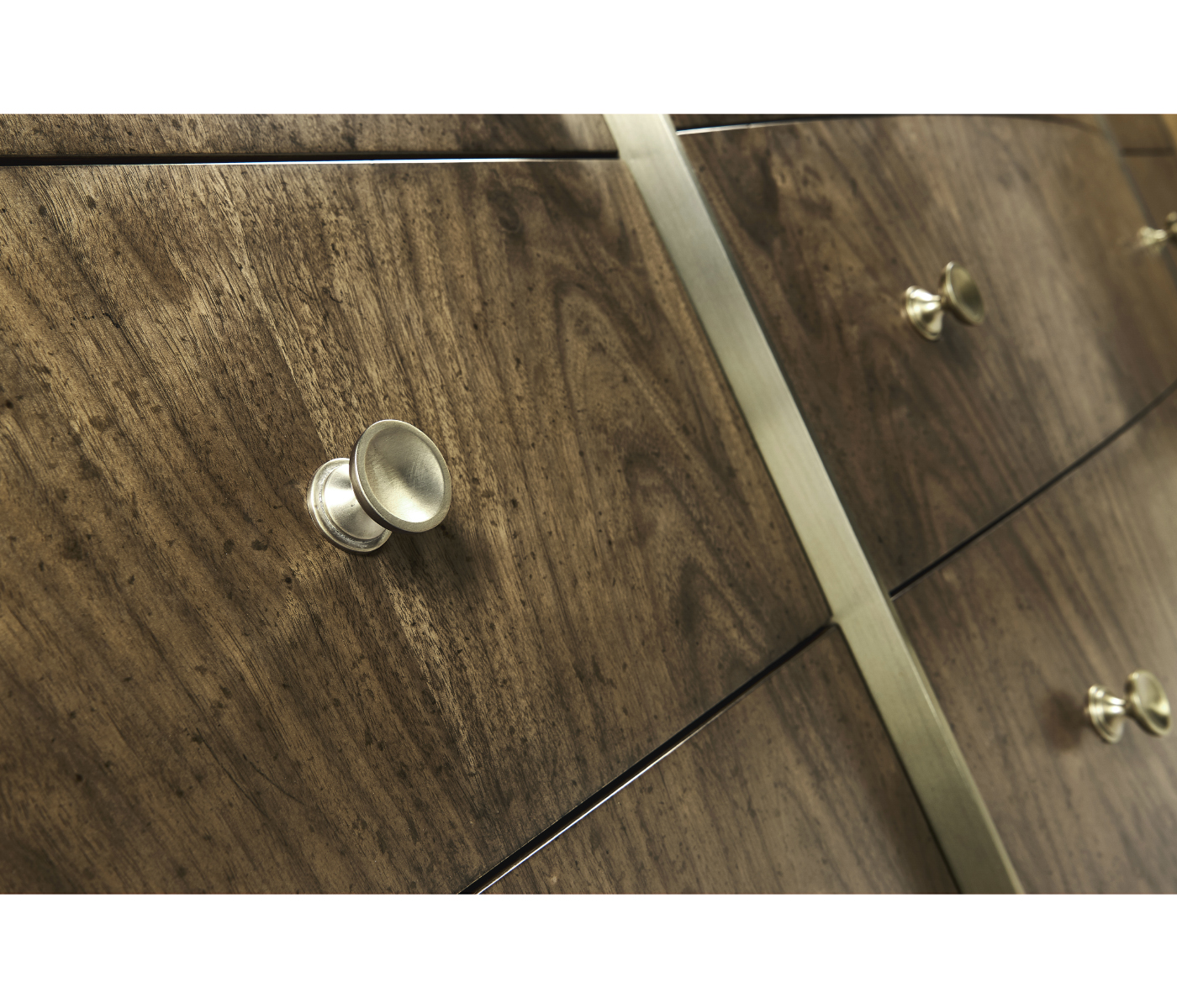 Barcelona Dresser