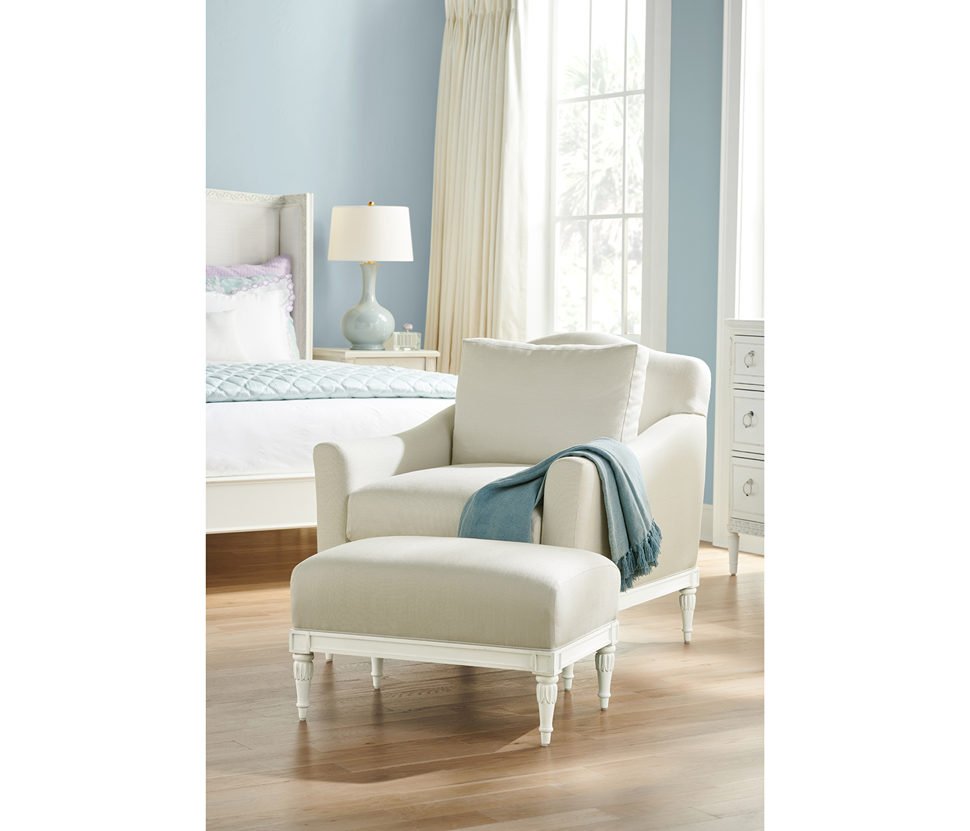 Cumulus Tiffany Sofa