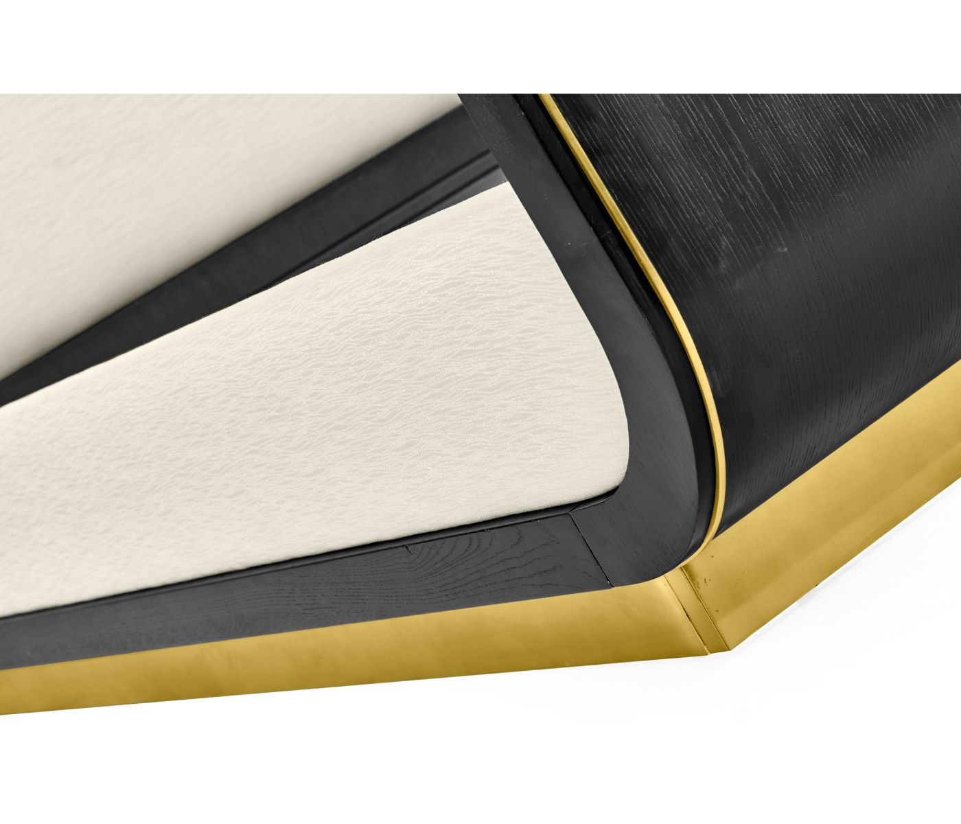 Fusion Curved Oak US King Bed