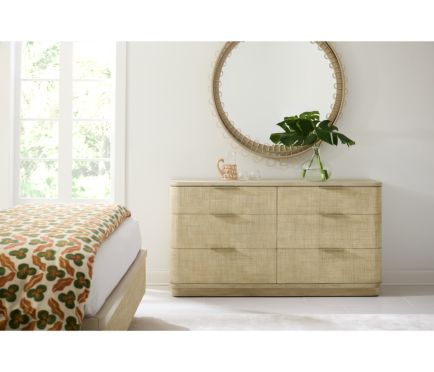 Seiche Woven Wing Wave Bed King