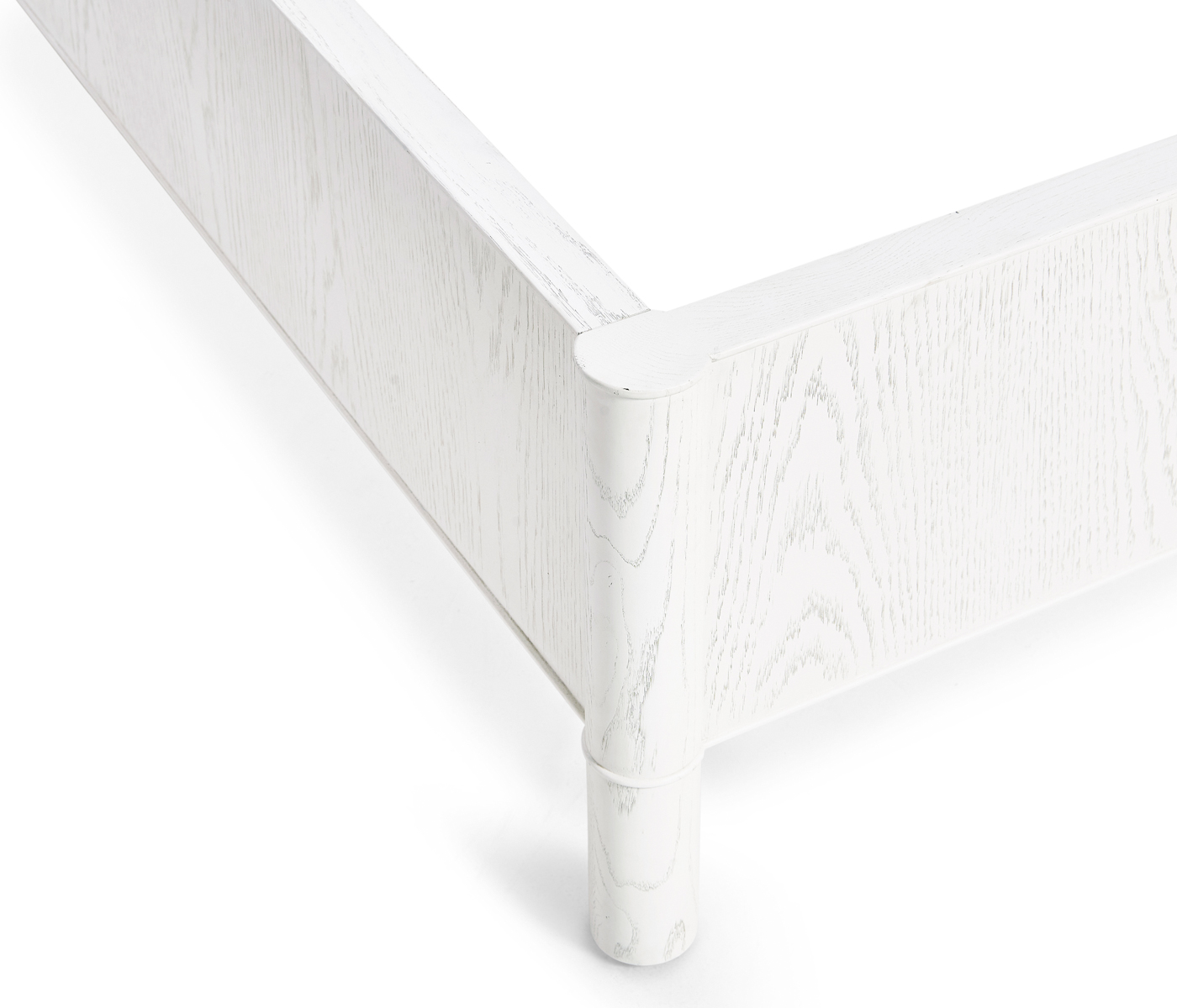 Mammatus Half Round Panel Bed