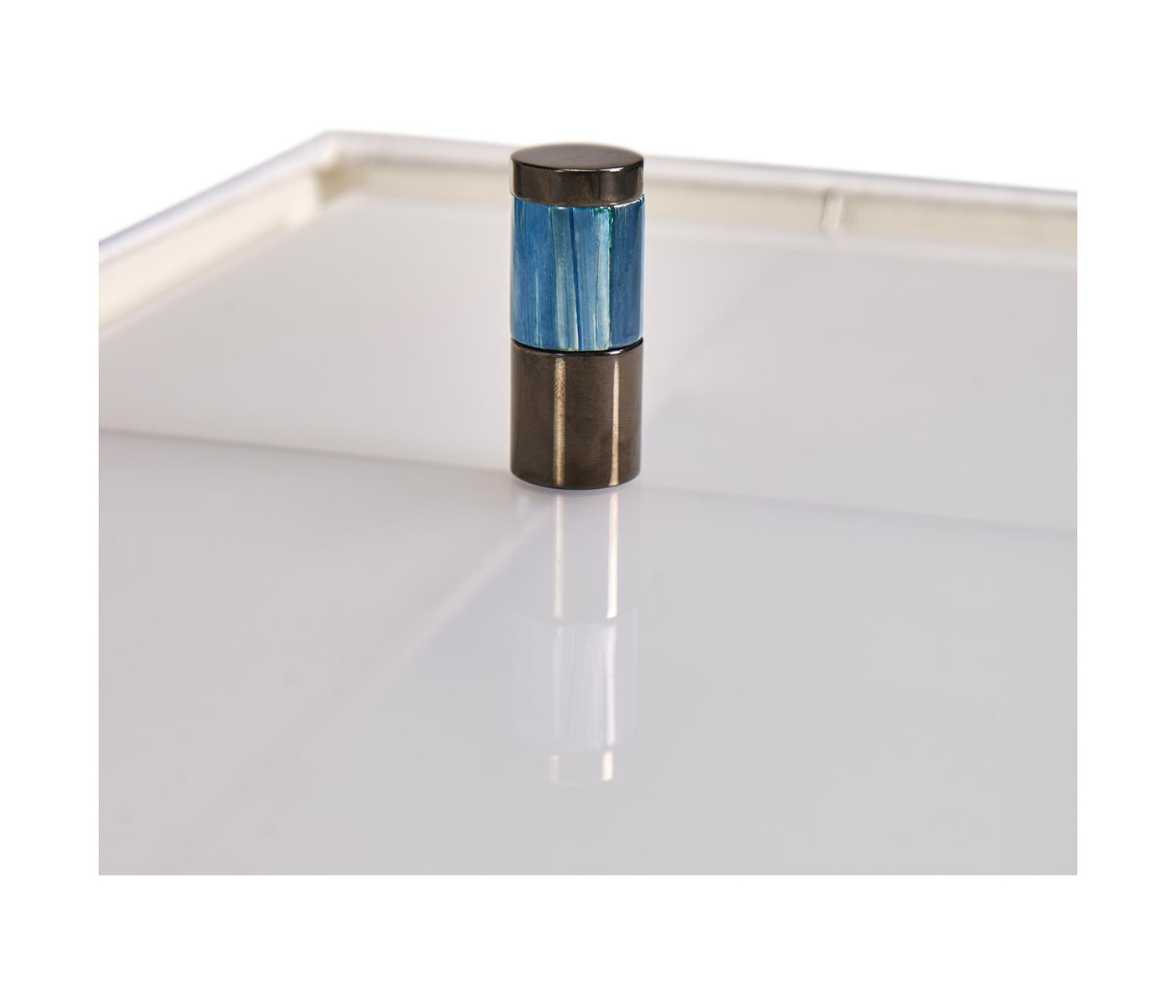 Sapphire Vertical Table Lamp