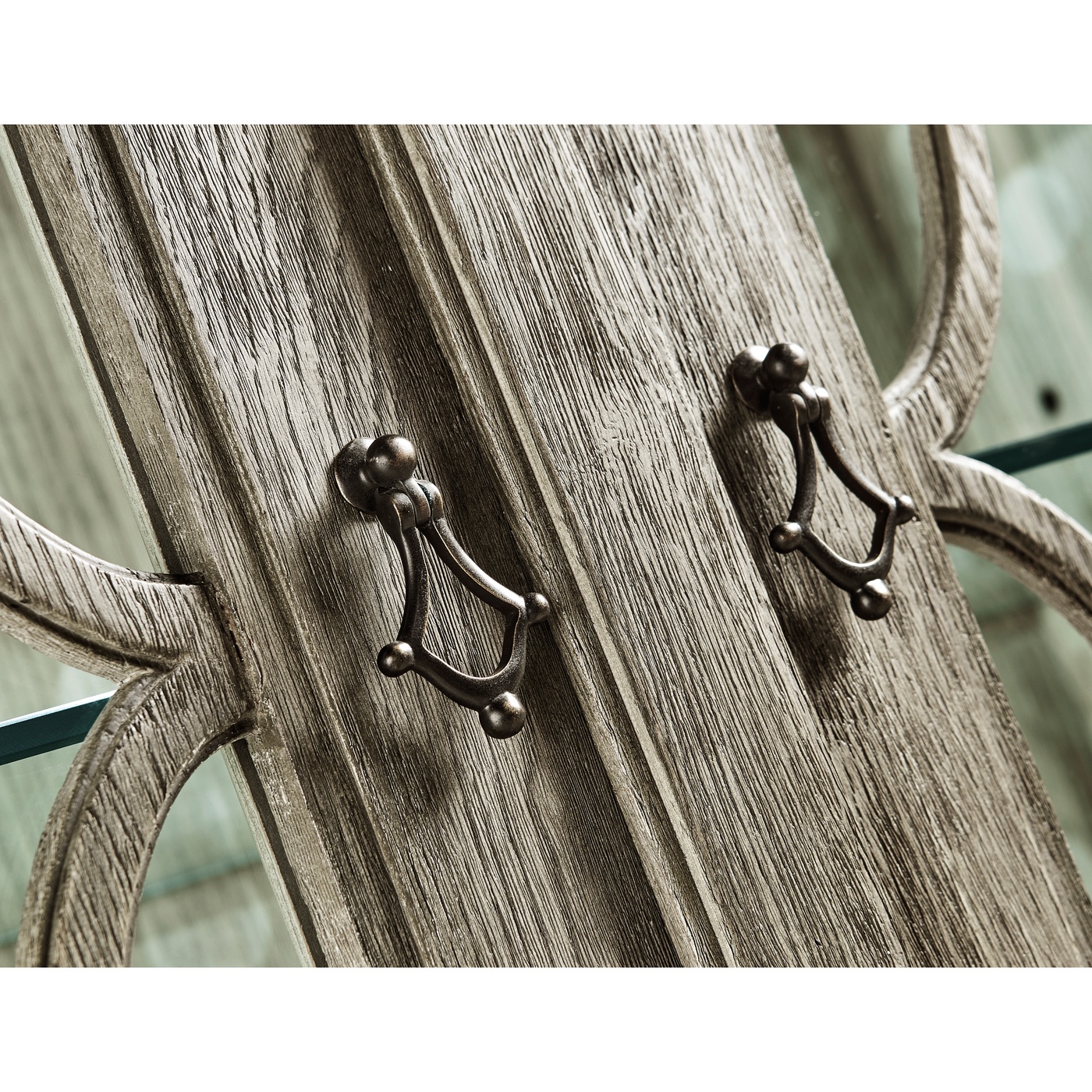 Bridgemere Charcoal Oak Cabinet