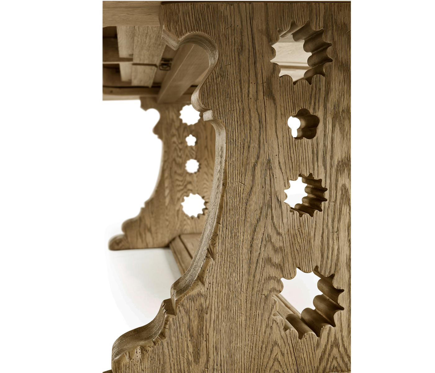 Hebden Dining Table