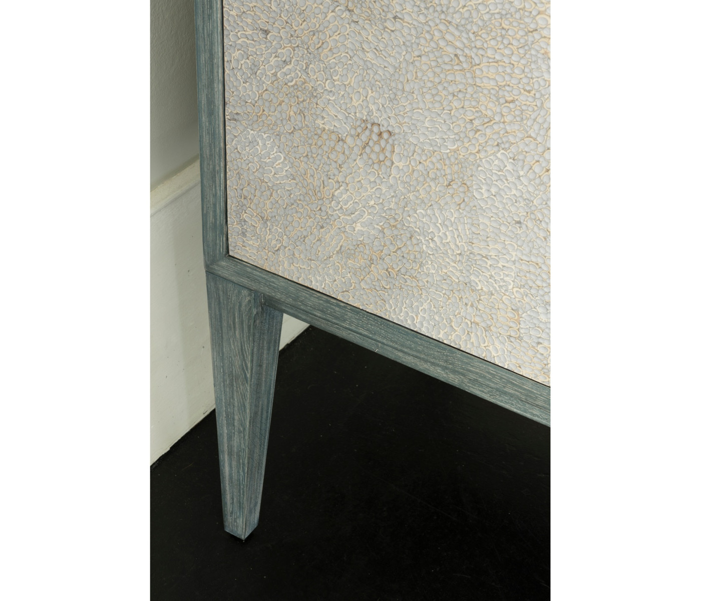 Hartland Drinks Cabinet