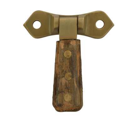 Tear drop handle